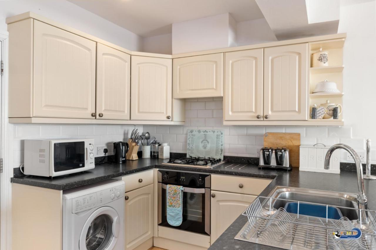 Kilmore - Beach Front House, Direct Beach Access, Spectacular Sea Views Saundersfoot Exteriör bild
